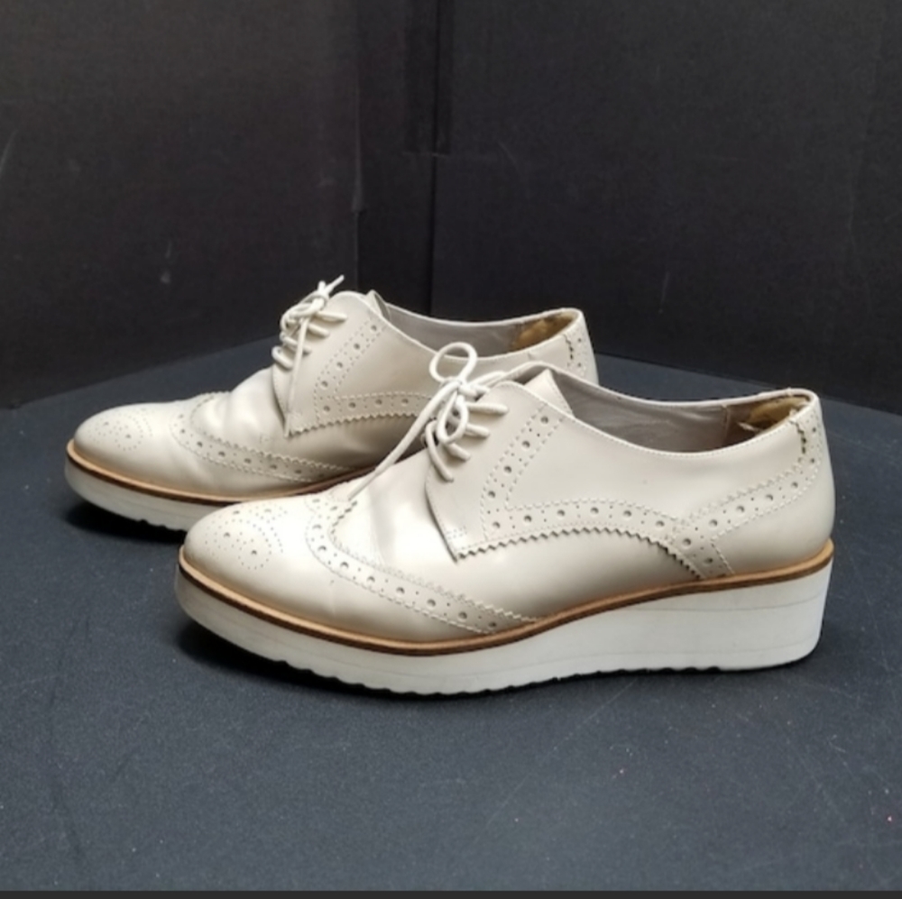 Elysess Platform Shoes